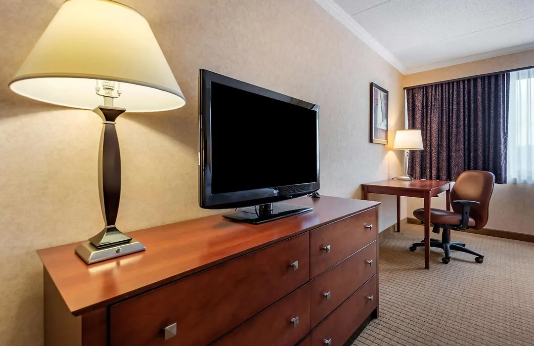 Best Western Plus Oswego Hotel And Conference Center-1