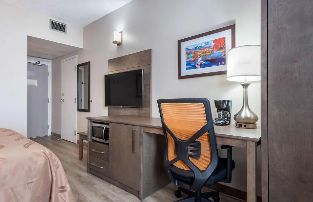 Quality Suites-1