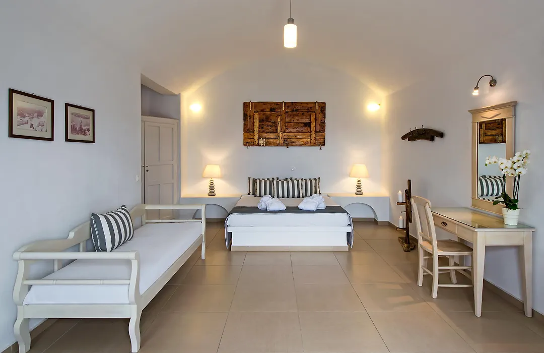 Apanemo Hotel & Suites-1