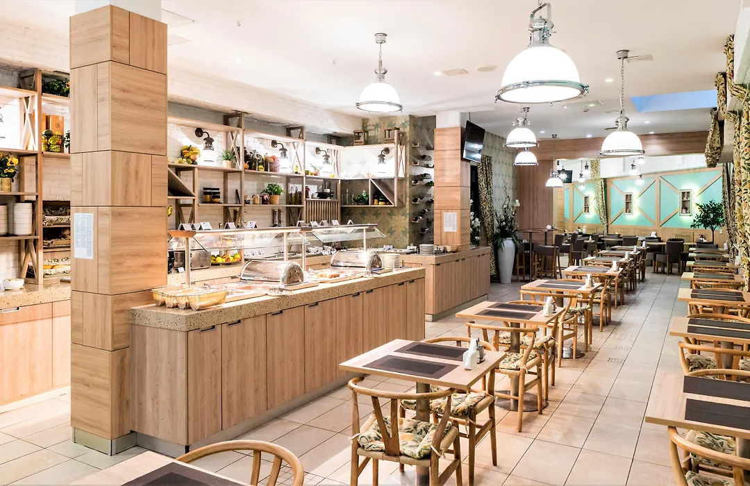 Wellton Riga Hotel & Spa-1