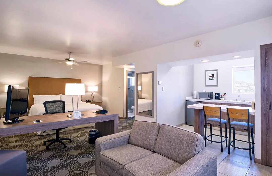 Holiday Inn & Suites Chihuahua Expo By Ihg-1