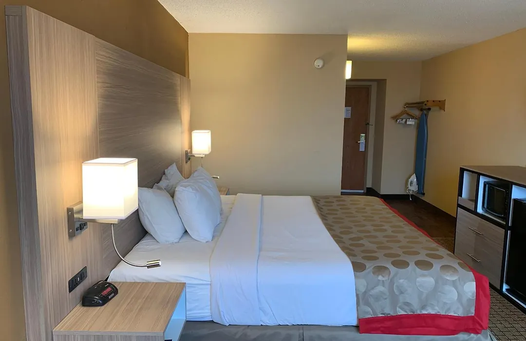 Ramada By Wyndham West Atlantic City-1