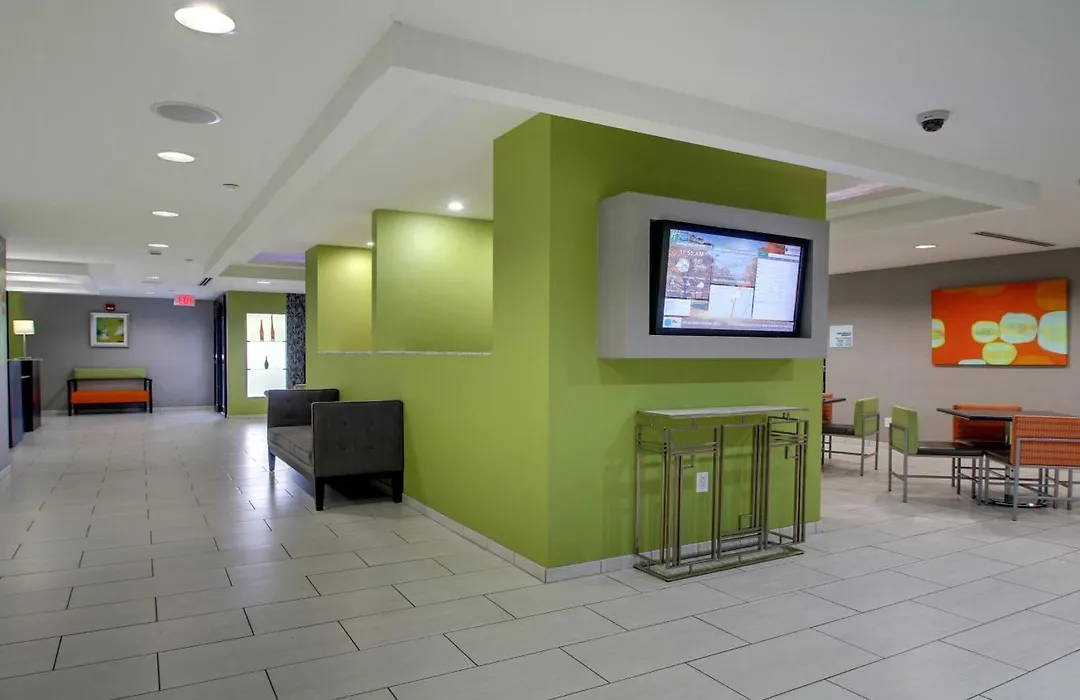 Holiday Inn Express & Suites Jackson Downtown - Coliseum By Ihg-1