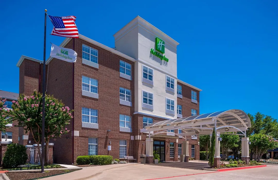 Holiday Inn And Suites Addison By Ihg-1