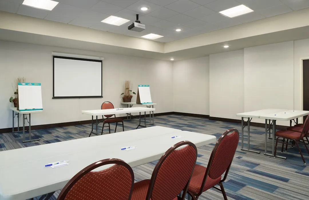 Holiday Inn Express & Suites Knoxville-Clinton By Ihg-1
