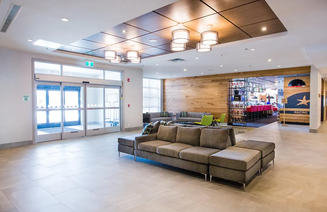 Holiday Inn Hotel & Suites Calgary South - Conference Ctr By Ihg-1