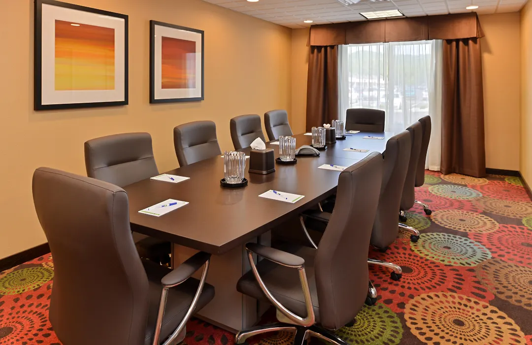 Holiday Inn Express & Suites New Martinsville By Ihg-1