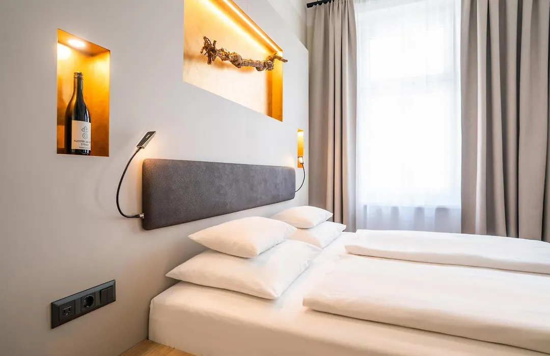Hotel Rathaus - Wein&Design-1