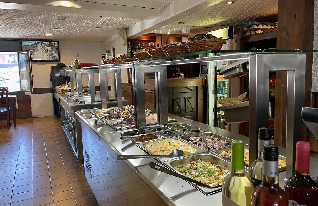 Hotel Avanti-1