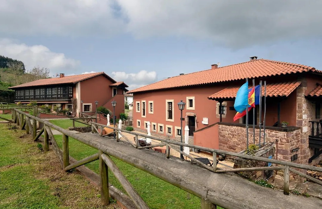 La Corte de Lugás-1