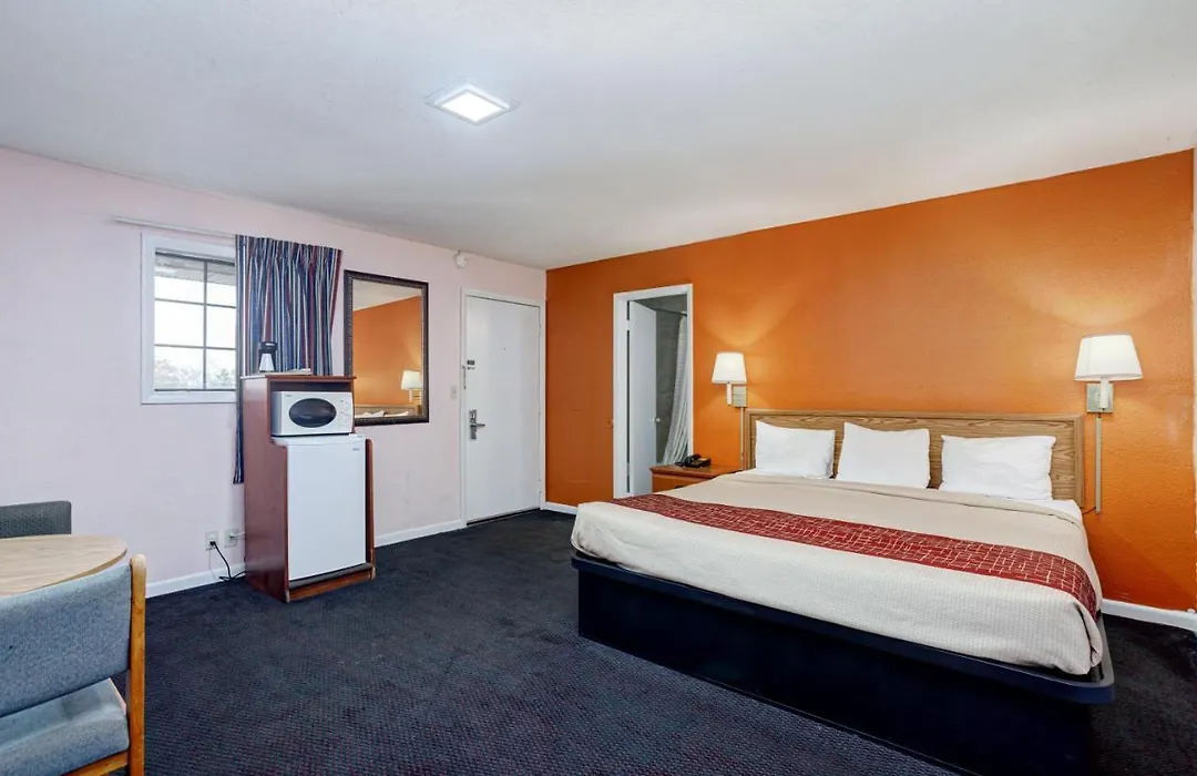 Regency Inn-1