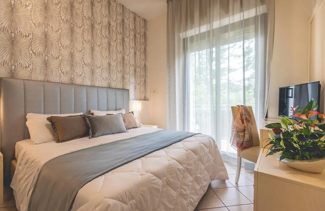 Hotel Athena-1