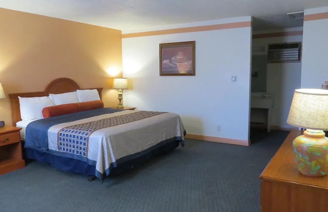 Casa Lemus Inn-1