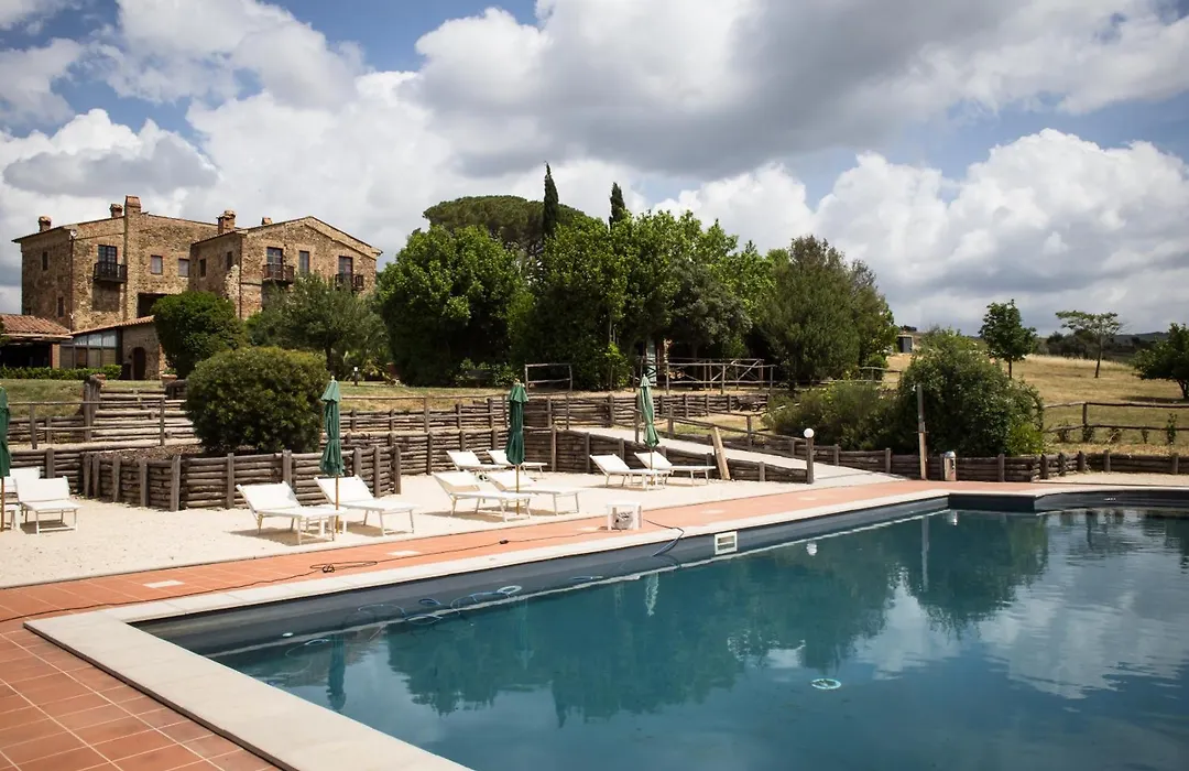 Tenuta Fattoria Vecchia-1