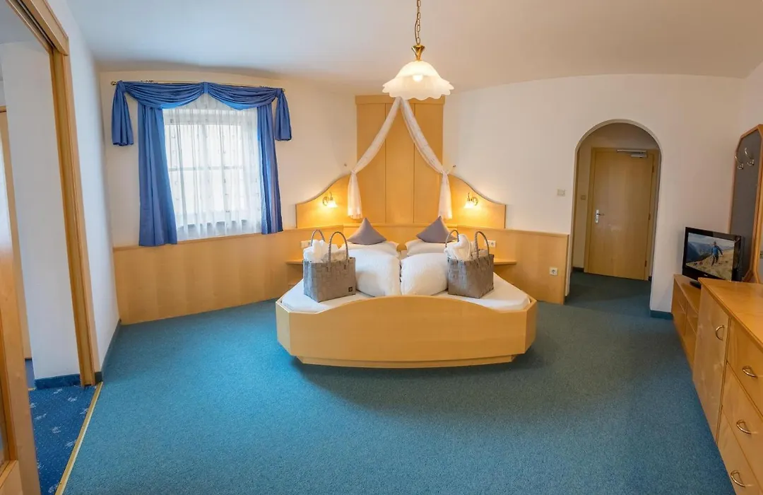 Wohlfühlhotel Mei Auszeit-1