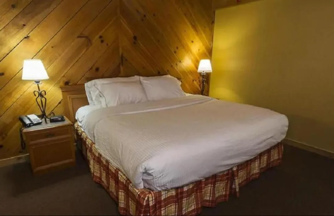 Timbers Lodge-1