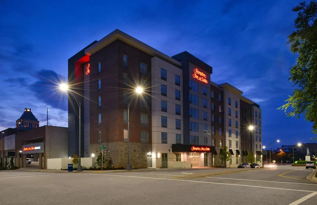 Hampton Inn & Suites Greensboro Downtown, Nc-1