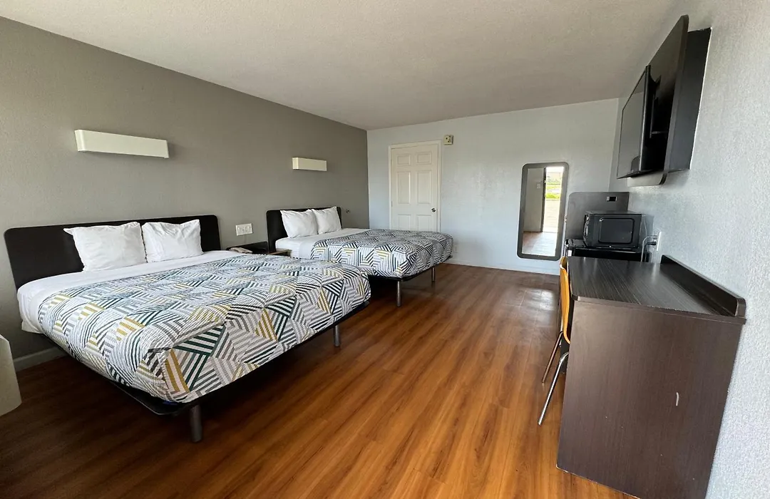 Motel 6-Delano, Ca-1