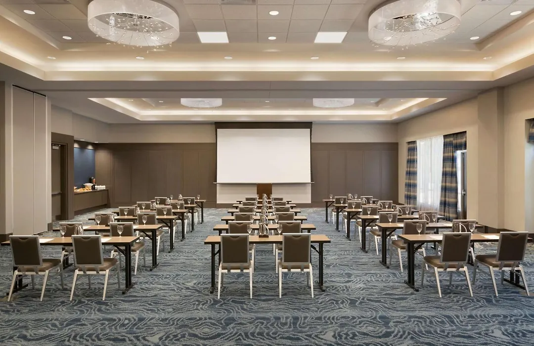 Embassy Suites By Hilton The Woodlands-1