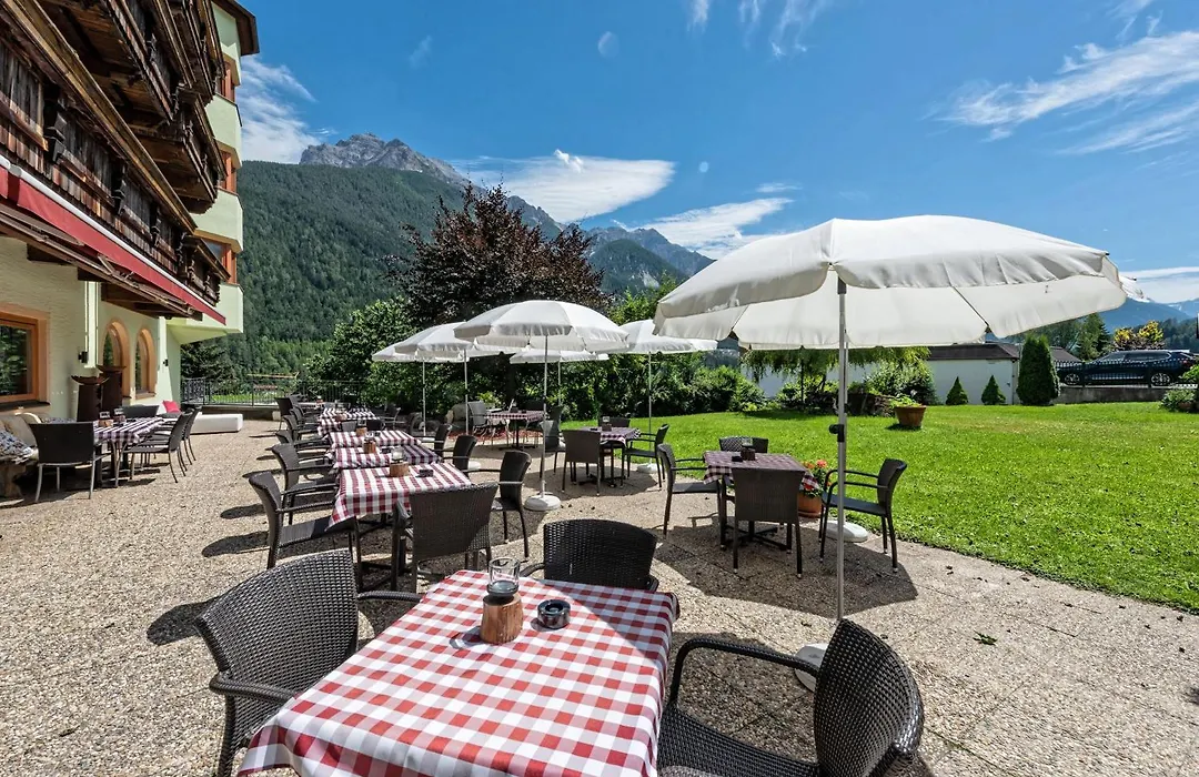 Das Posthaus stubai&smart Hotel-1