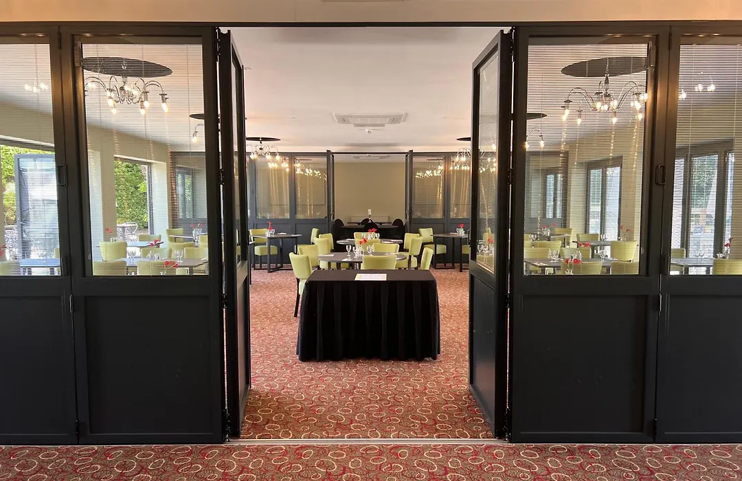 South Lawn Hotel-1