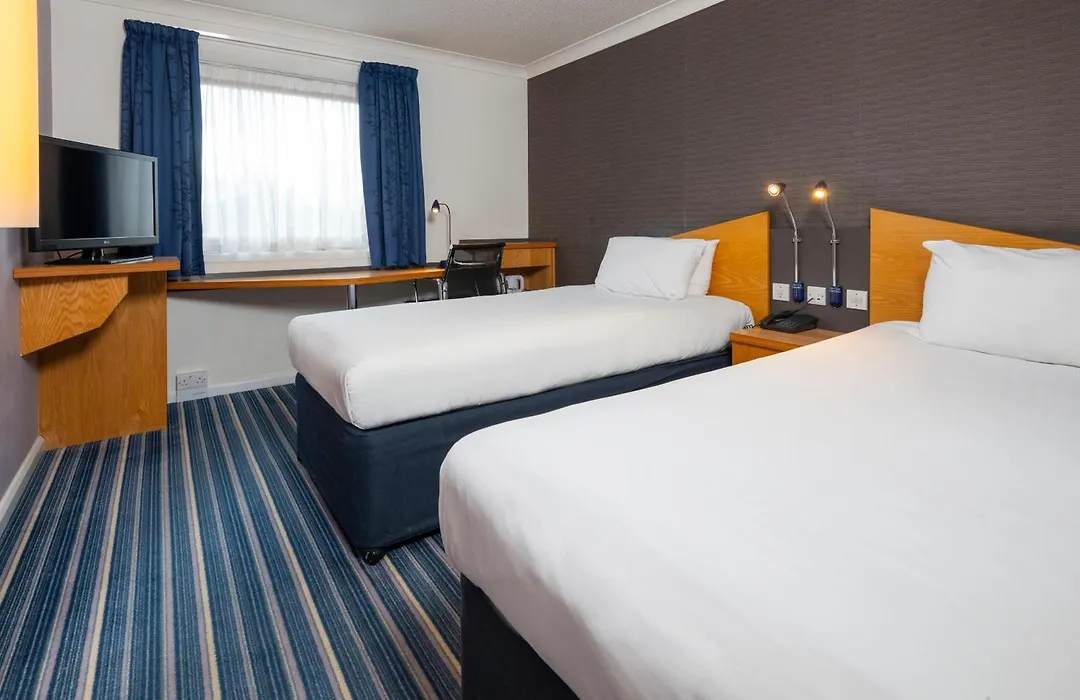 Holiday Inn Express London - Wandsworth By Ihg-1