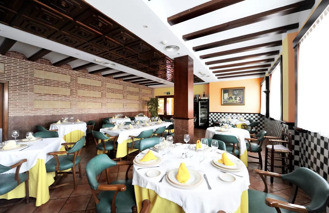 Hotel Lozano-1