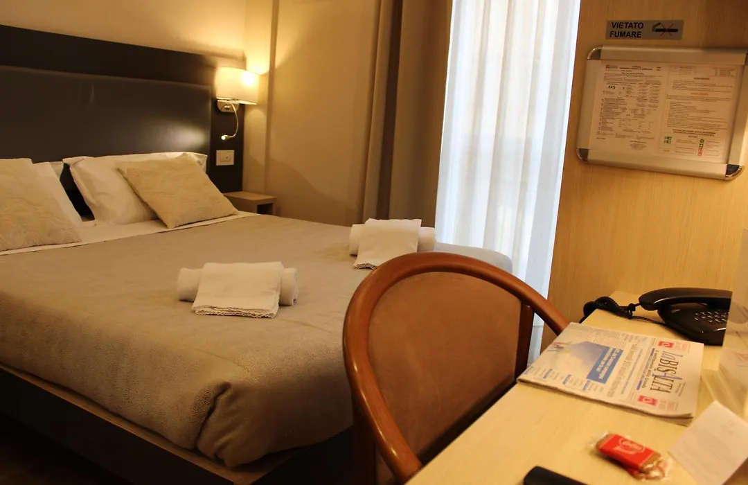 Hotel Victoria-1