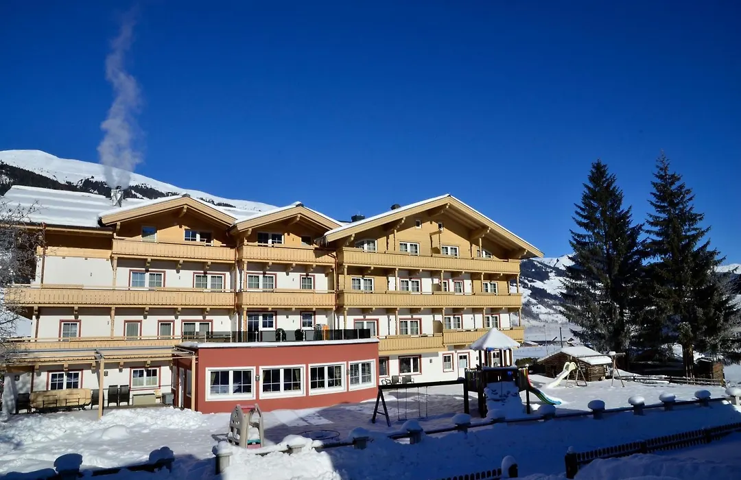 Hotel Grundlhof-1