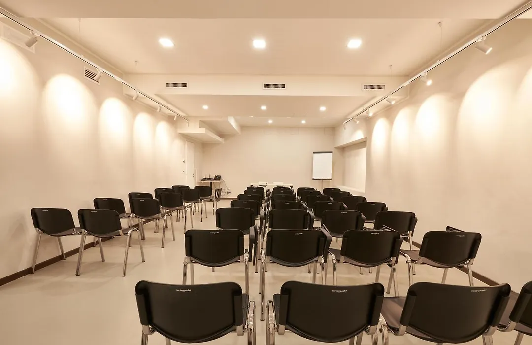 Hotel Leonardo Da Vinci-1