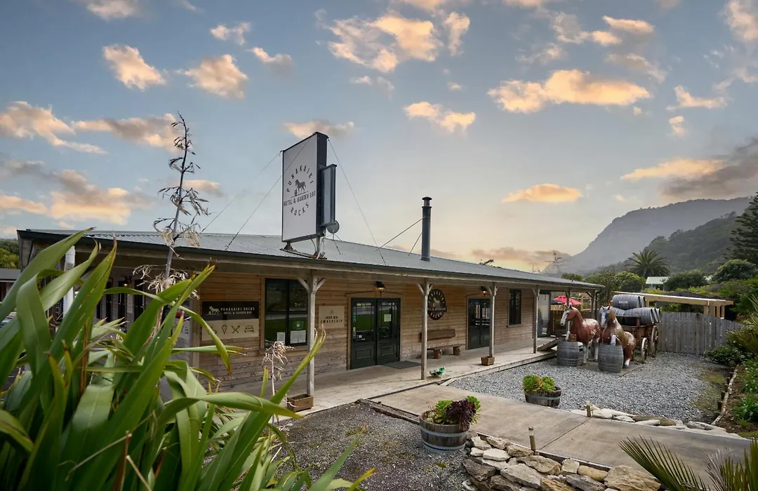Punakaiki Rocks Hotel & Garden Bar-1