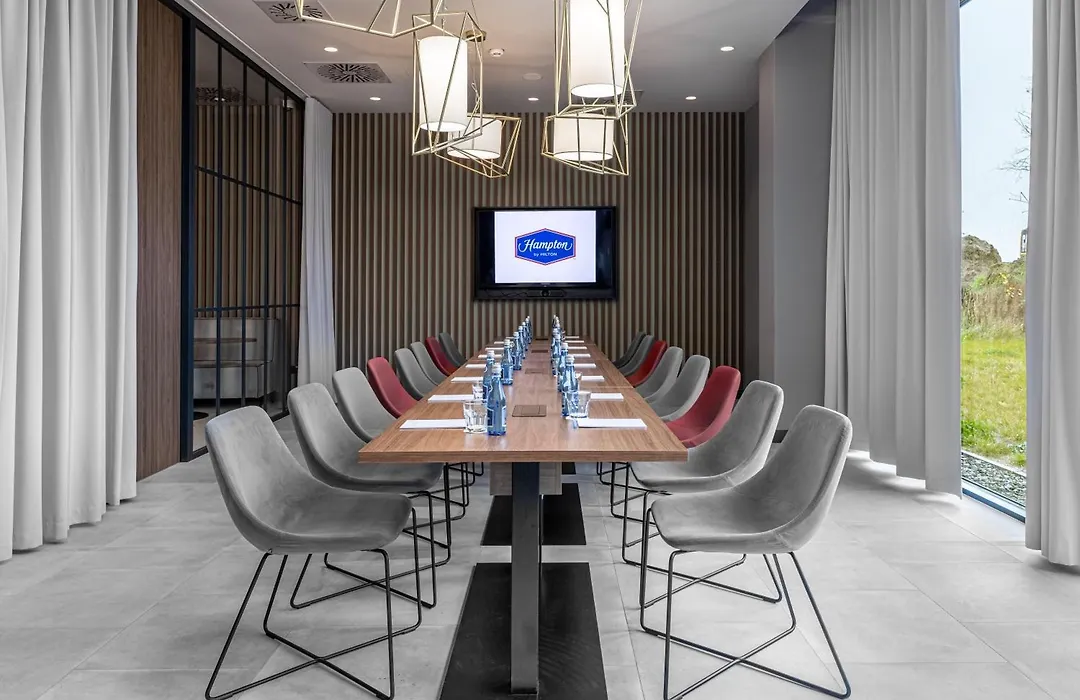 Hampton By Hilton Krakow Airport-1