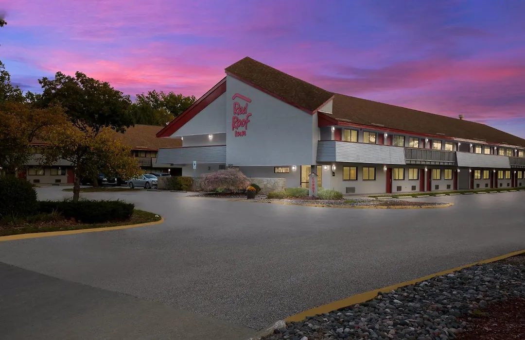 Red Roof Inn Cleveland - Westlake-1