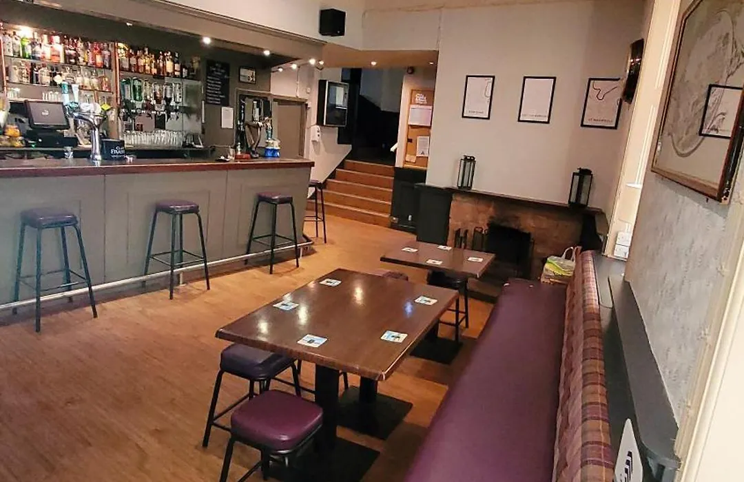 Dryburgh Arms Pub With Rooms-1