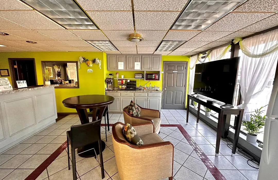 Executive Inn Chester-1