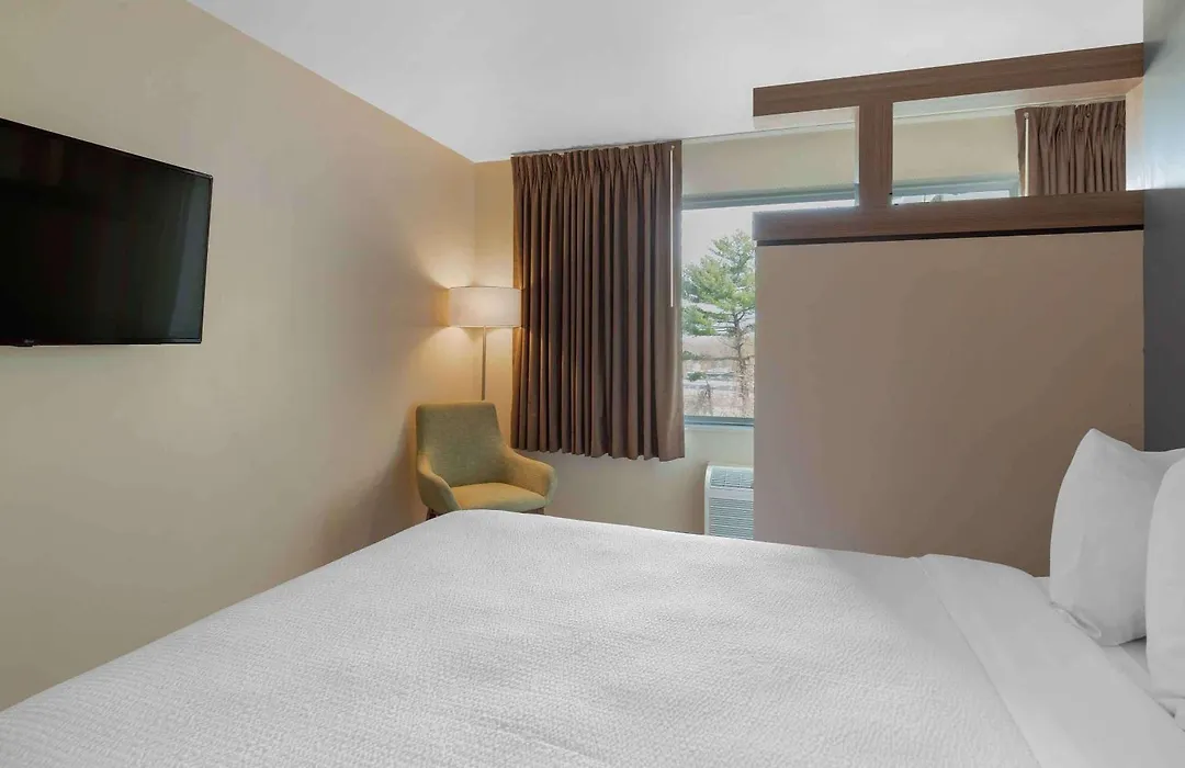 Extended Stay America Premier Suites - Providence - East Providence-1
