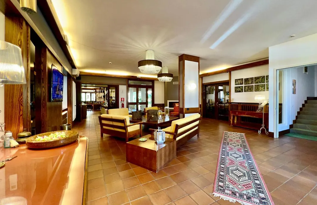 Hotel Bella Venezia-1