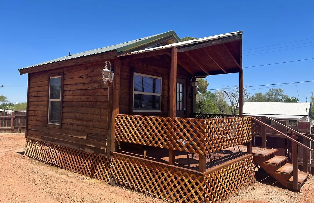 Stampede Cabin 3-1