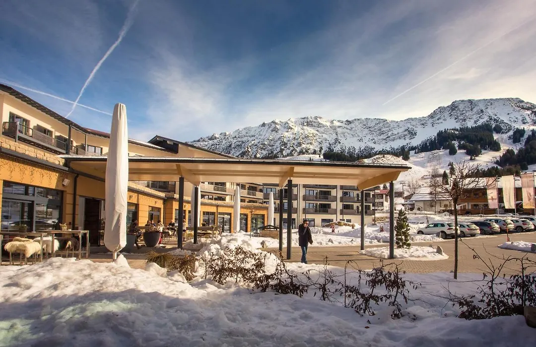 Panoramahotel Oberjoch-1