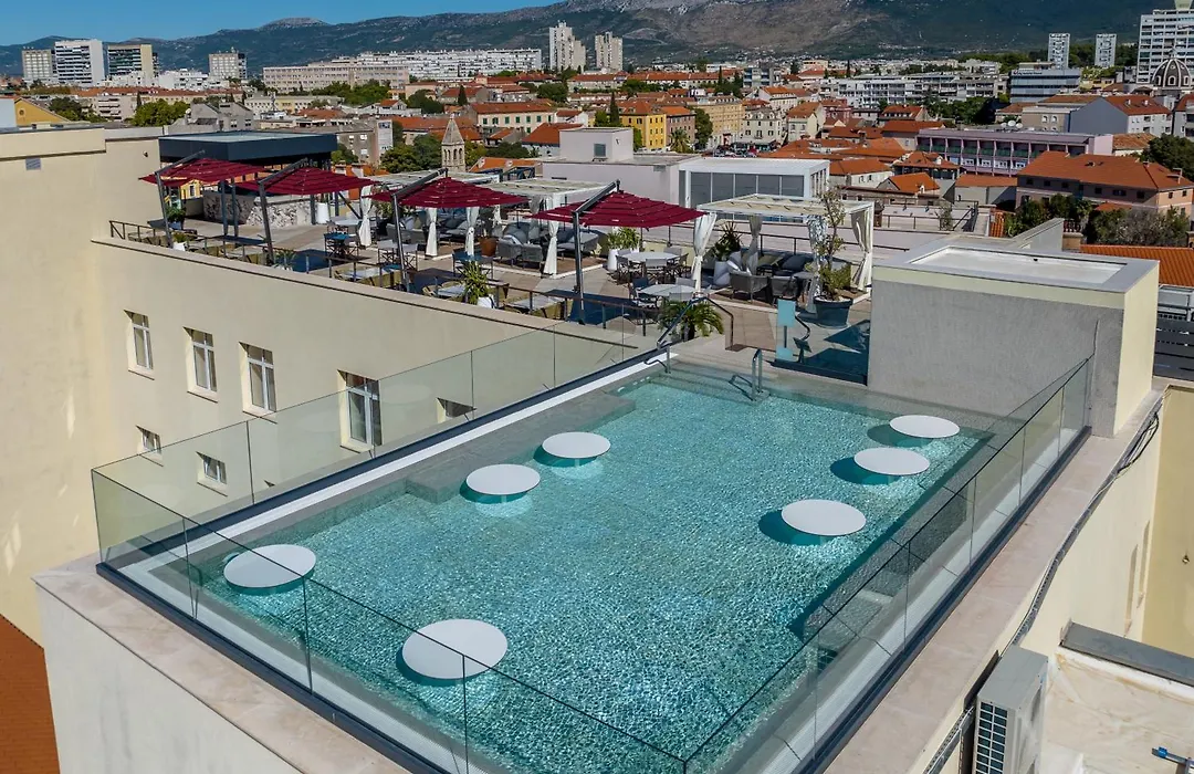 Cornaro Hotel-1