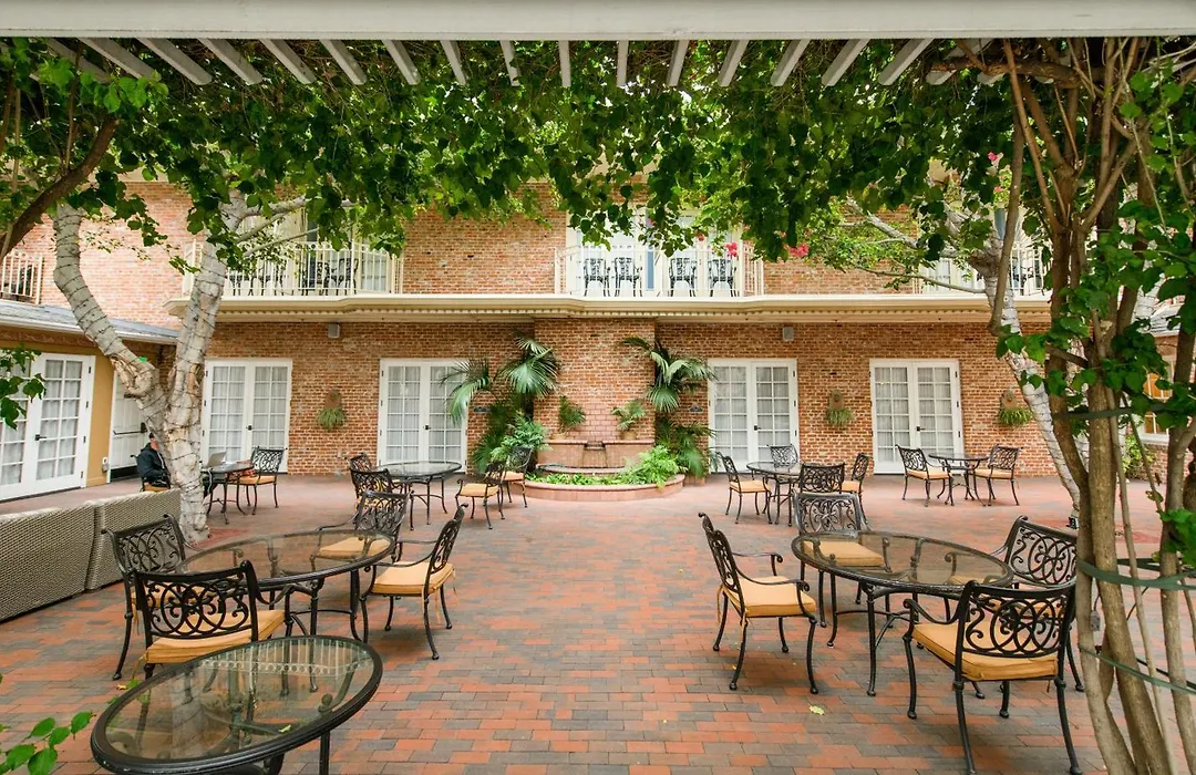 Horton Grand Hotel-1