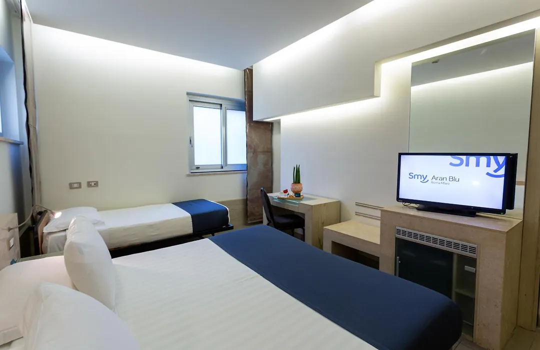 Smy Aran Blu Roma Mare (Adults Only)-1