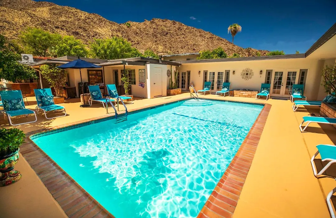 Old Ranch Inn - Adults Only 21 & Up-1