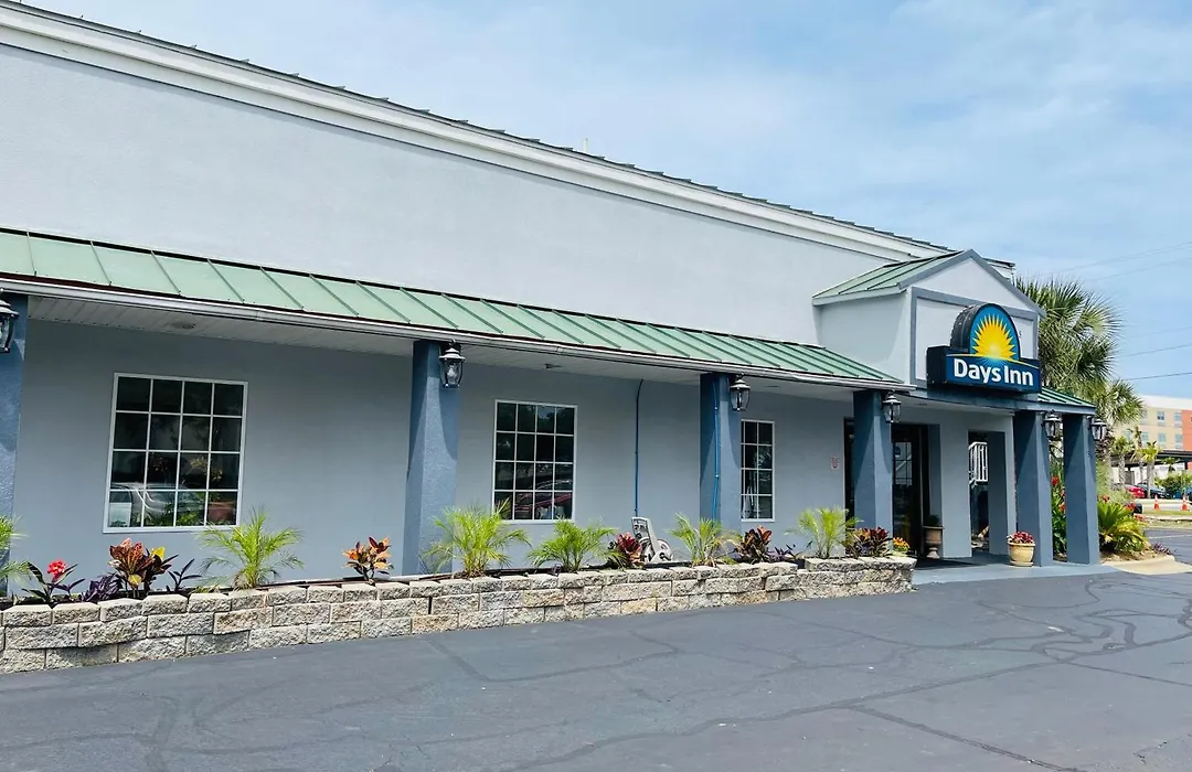 Days Inn By Wyndham Fort Walton Beach-1