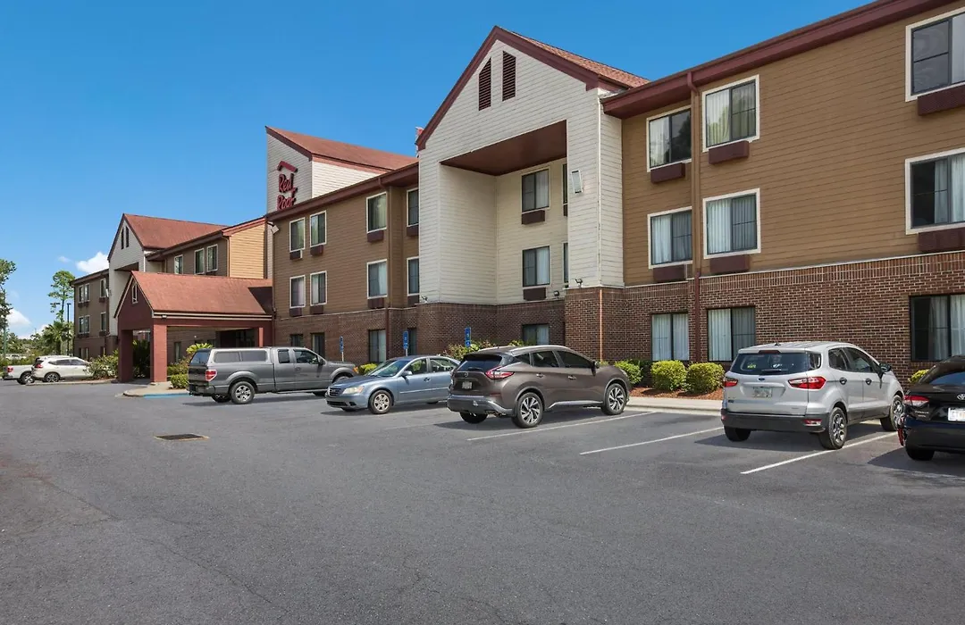 Red Roof Inn & Suites Savannah Airport-1