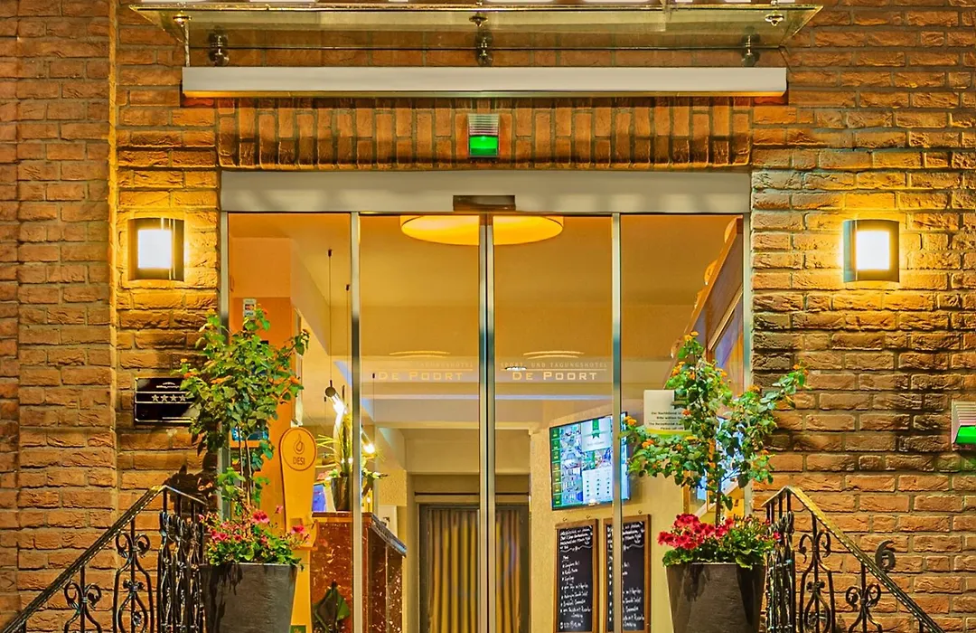 Sport- und Tagungshotel De Poort-1