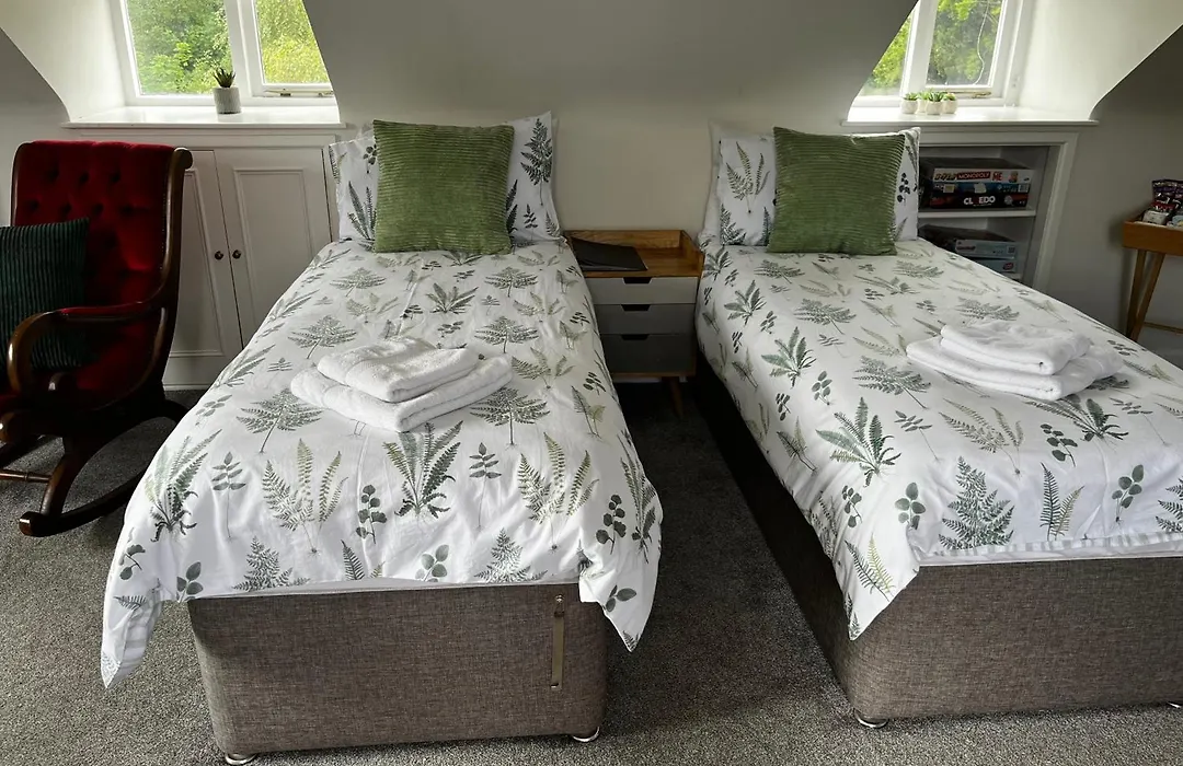 The New Wheel Inn-1