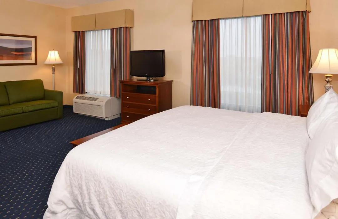 Hampton Inn And Suites Fredericksburg South-1