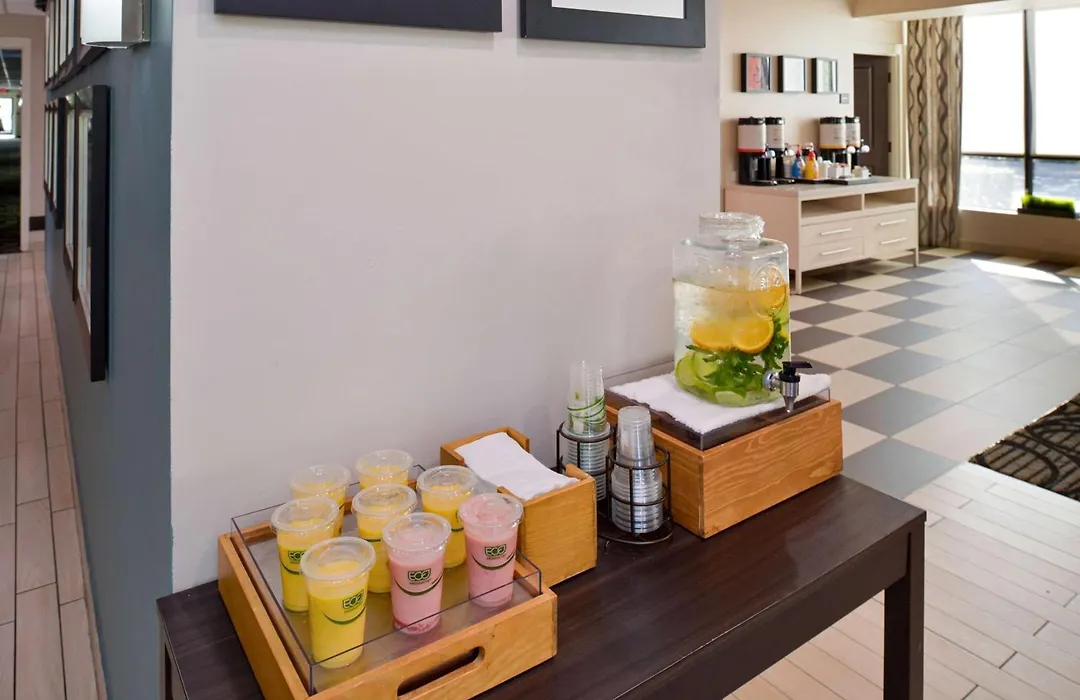 Hampton Inn Vero Beach Outlets-1