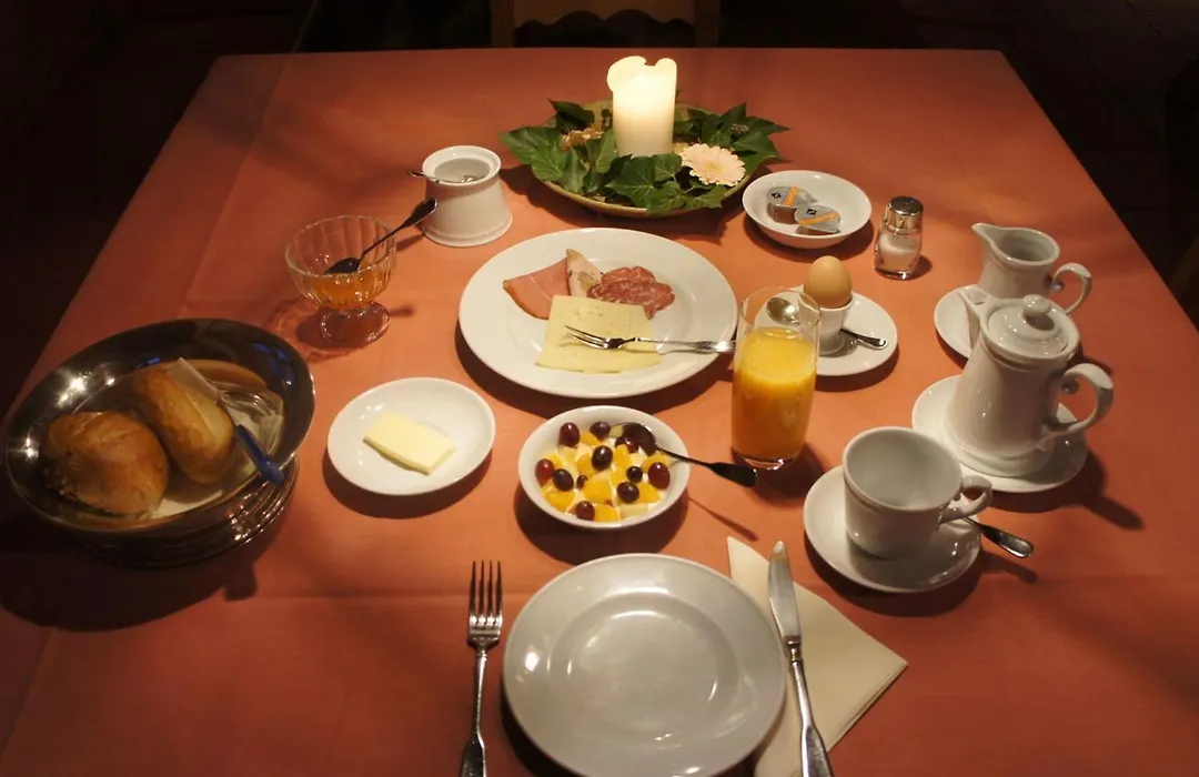 Hotel Schwarzer Adler-1